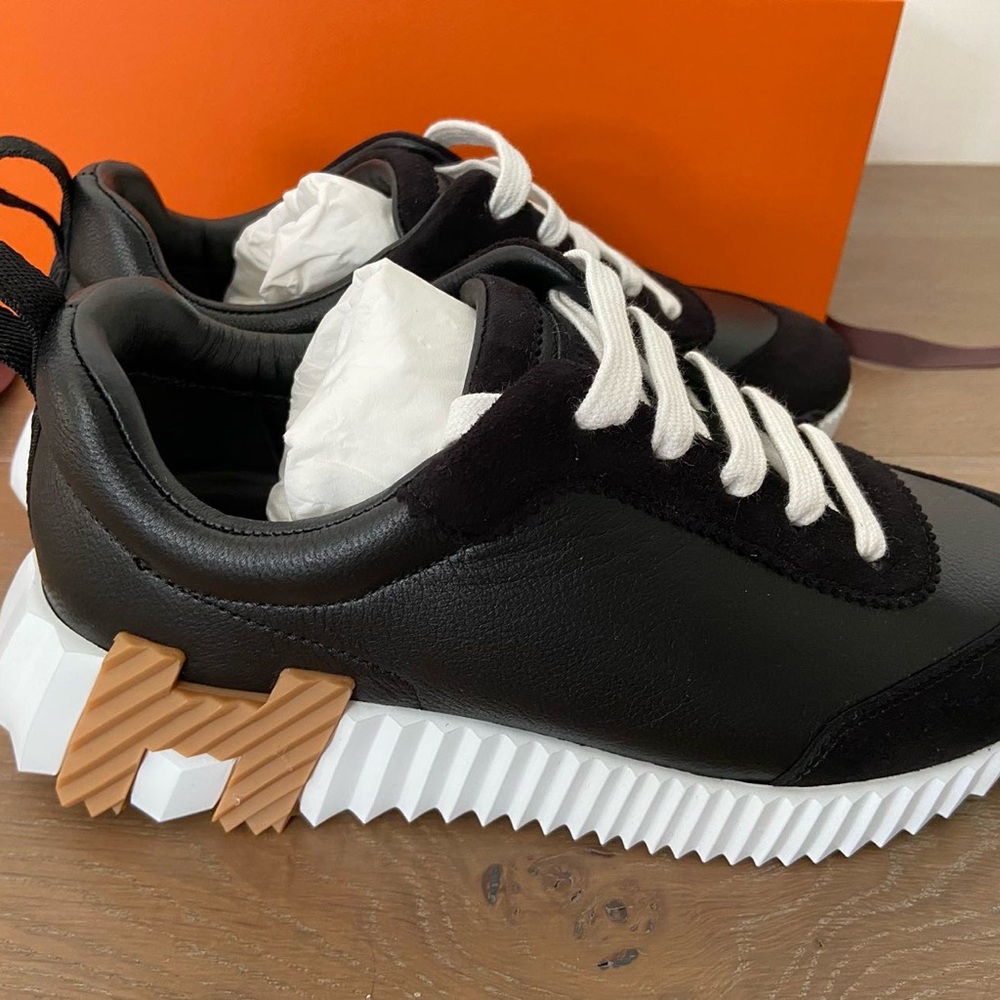 Hermes bouncing sneaker